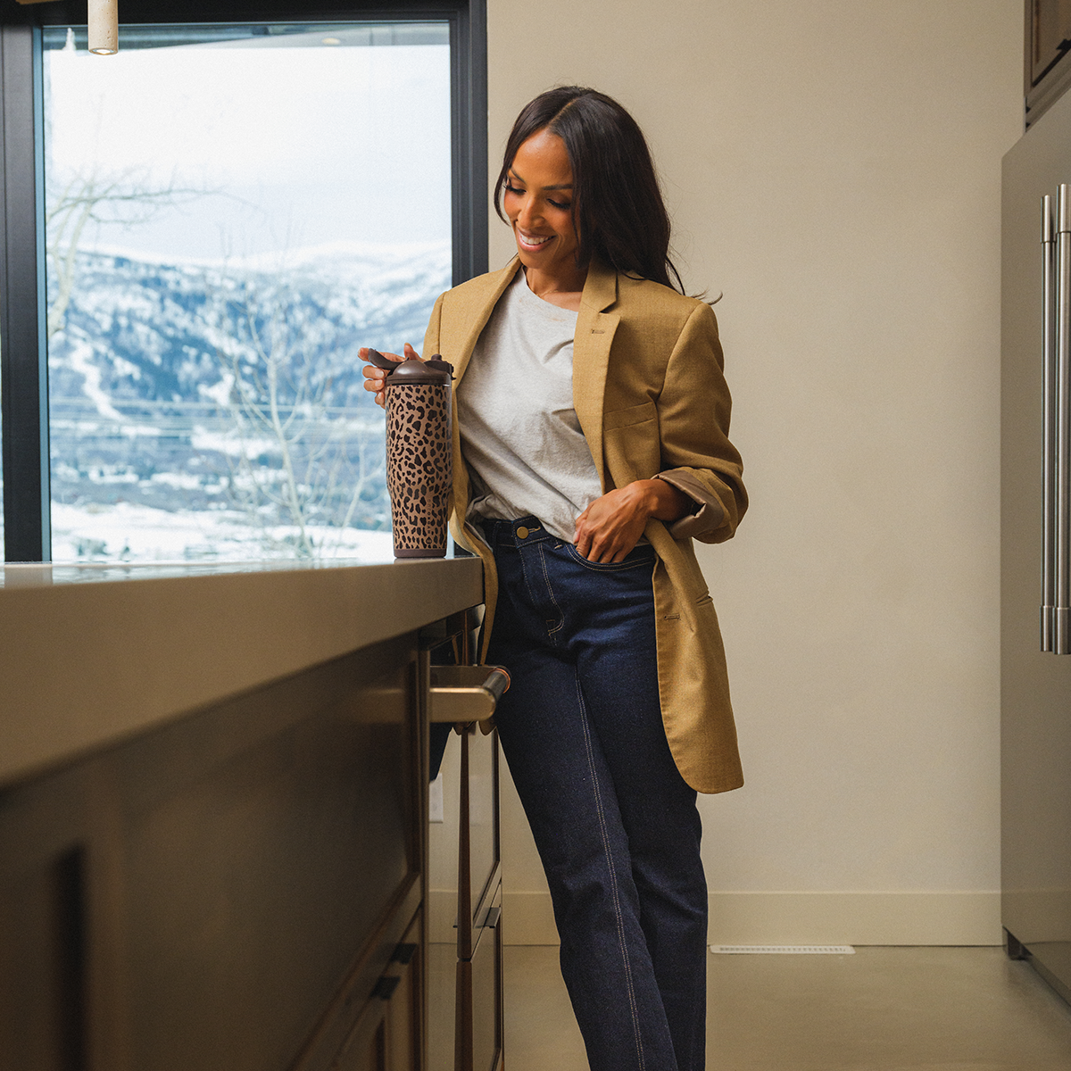 brown-leopard-32oz-946ml-s0 Ease32-BrownLeopard-WPI-9.png